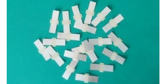 選擇合適的電池極耳清洗劑保障電池（chí）的性能和壽命