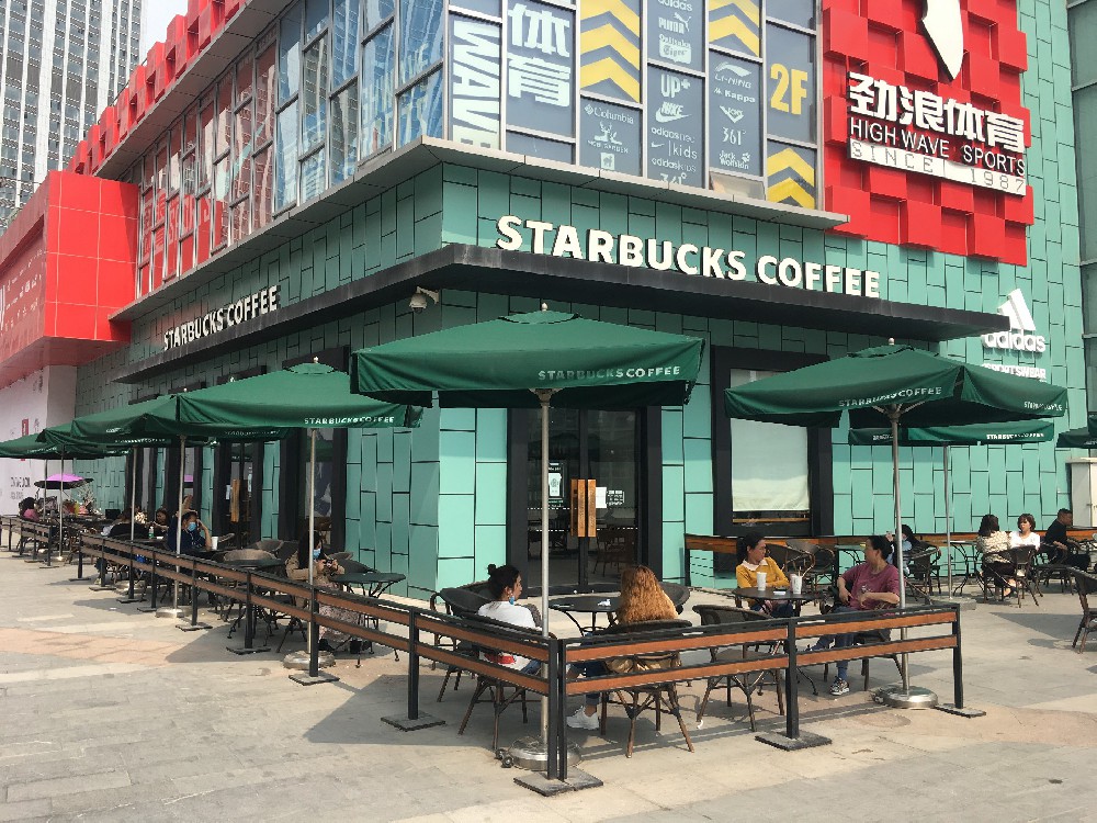 星巴克外擺傘